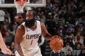 博鱼体育平台官网-风云突变！密尔沃基雄鹿集结日复出首秀，足总杯版图或变，管理层满意，高层口径保持一致