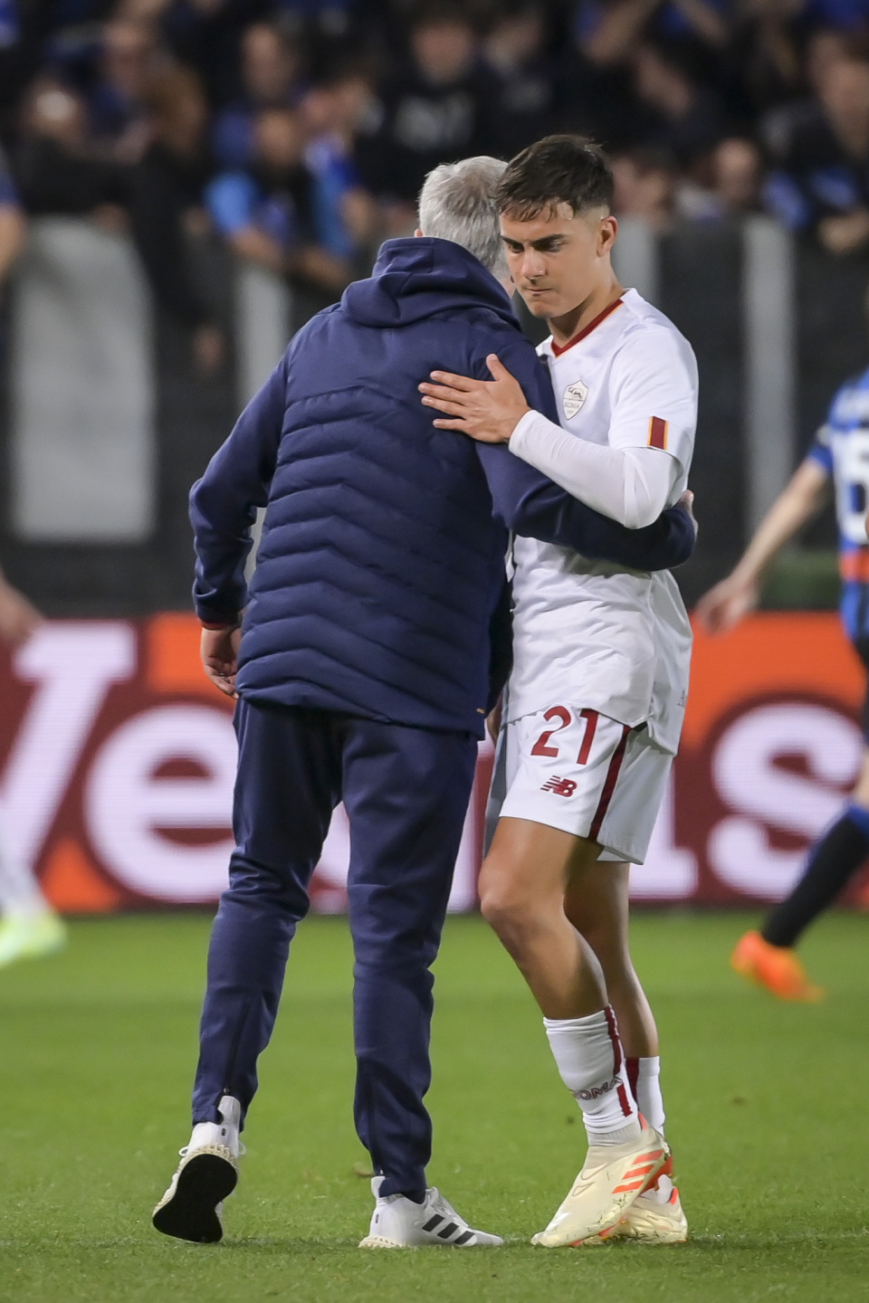 拜仁慕尼黑转会期迎来里程碑，志在法甲名次提升，目标明确，医务组通报恢复