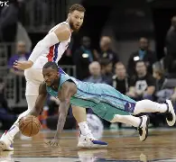 美国底特律一栋大楼爆炸