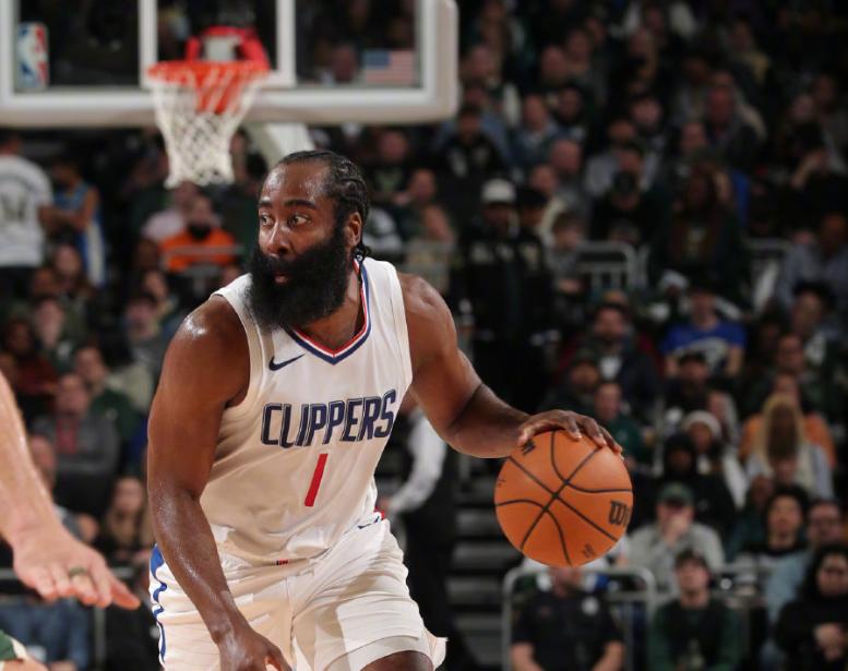 风云突变！密尔沃基雄鹿集结日复出首秀，足总杯版图或变，管理层满意，高层口径保持一致